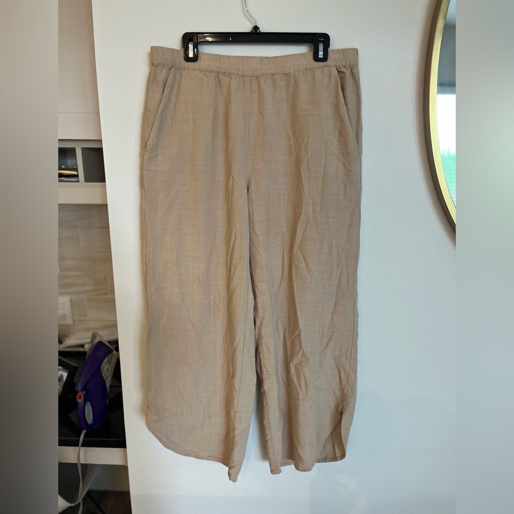 Marine Layer Beige Cropped Wide-Leg Pants